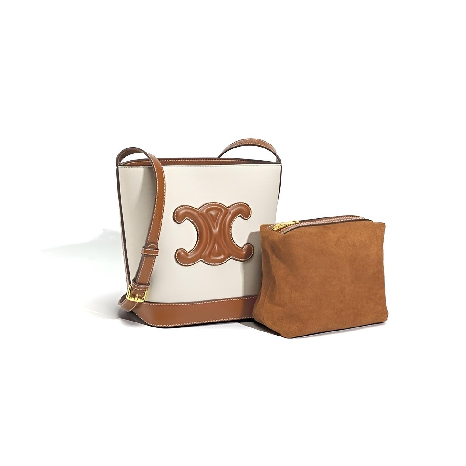 CUIR TRIOMPHE BUCKET BAG - Image 3