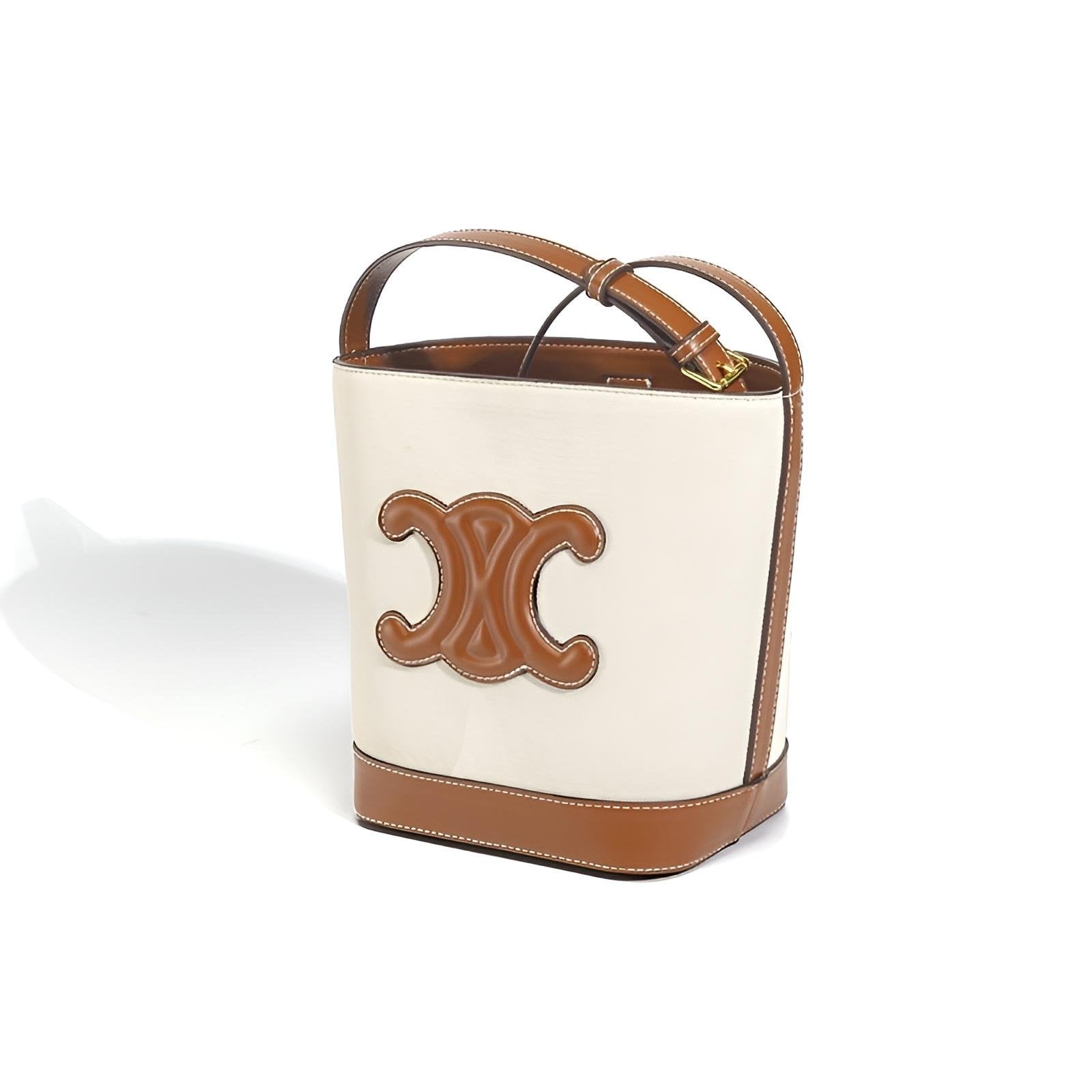CUIR TRIOMPHE BUCKET BAG - Image 2