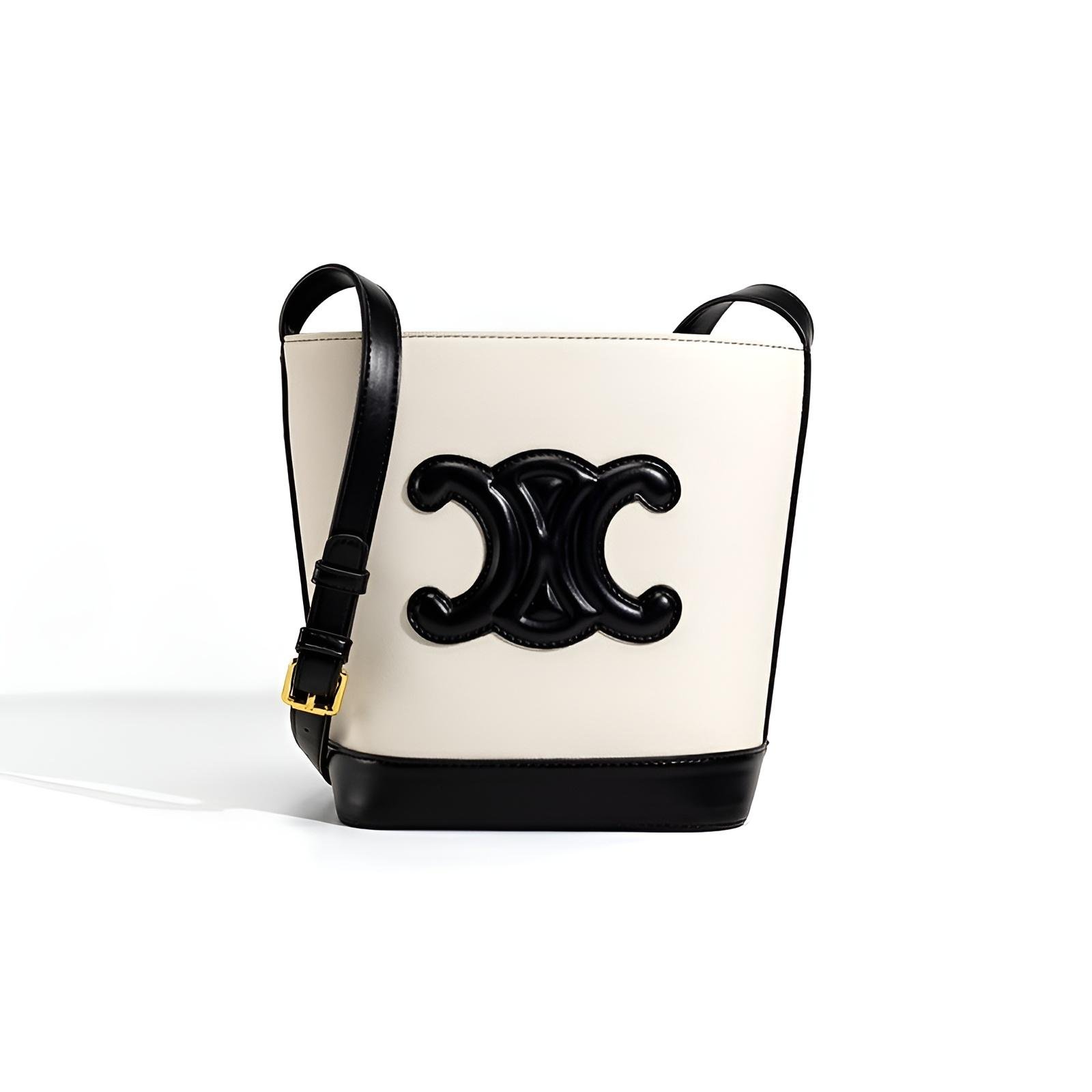 CUIR TRIOMPHE BUCKET BAG - Image 10
