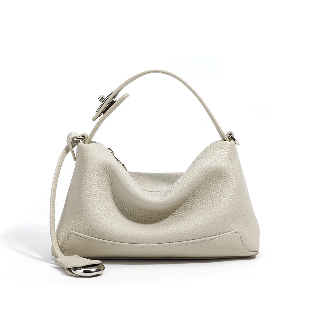 COLETTE - Image 10
